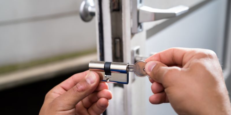 Quando Chamar um Chaveiro Residencial em Curitiba Quando Chamar um Chaveiro Residencial